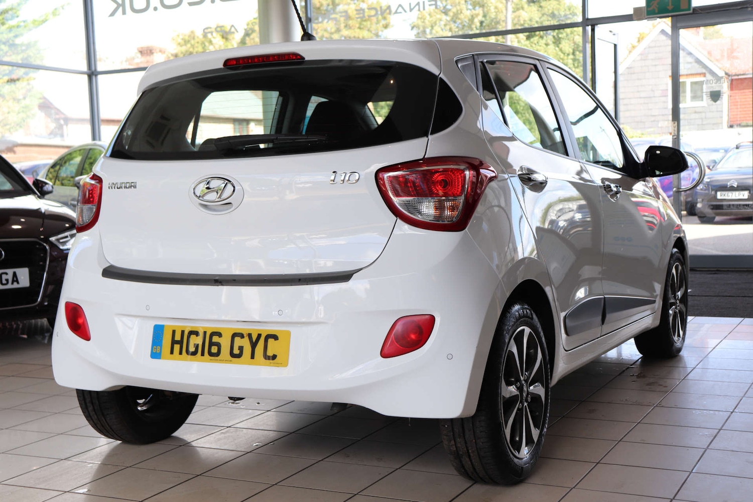 Used Hyundai i10 2016 for sale - 76031216: Photo 8