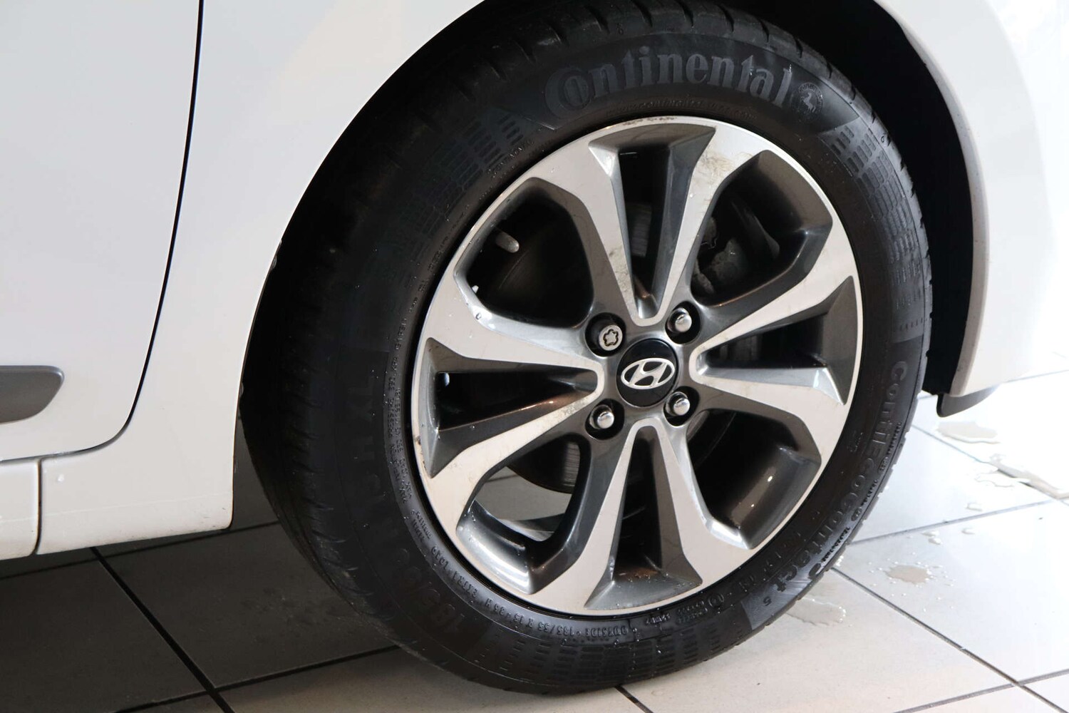 Used Hyundai i10 2016 for sale - 76031216: Photo 85