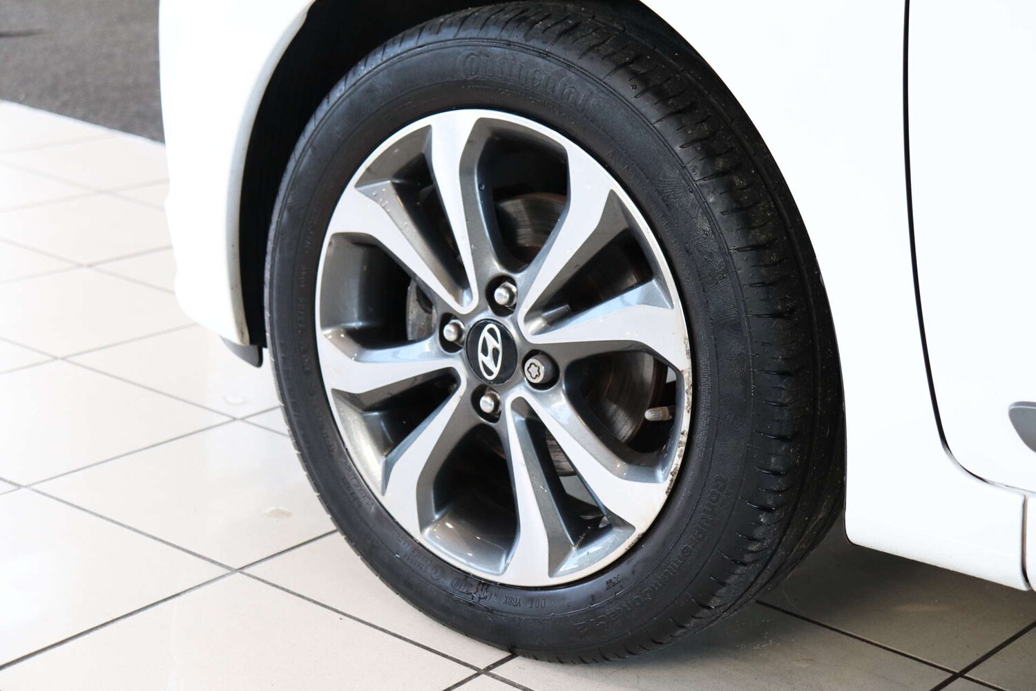 Used Hyundai i10 2016 for sale - 76031216: Photo 87