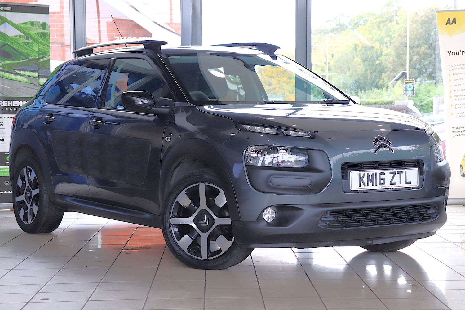 Used Citroen C4 Cactus 2016 for sale - 76289020: Photo 1