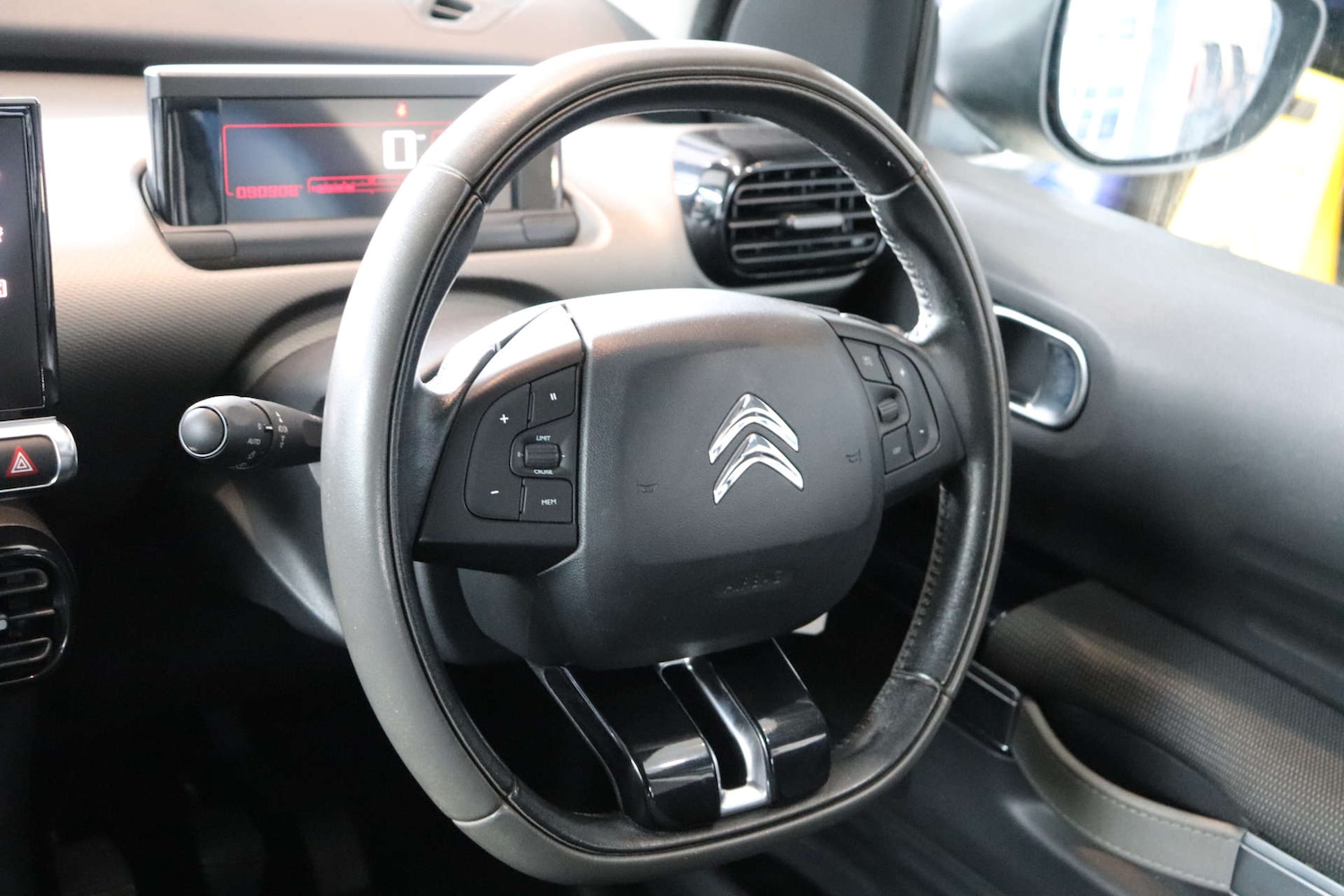 Used Citroen C4 Cactus 2016 for sale - 76289020: Photo 15