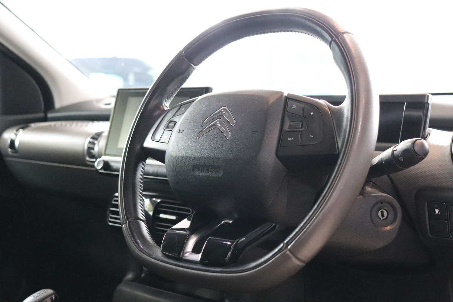 Used Citroen C4 Cactus 2016 for sale - 76289020: Photo 19