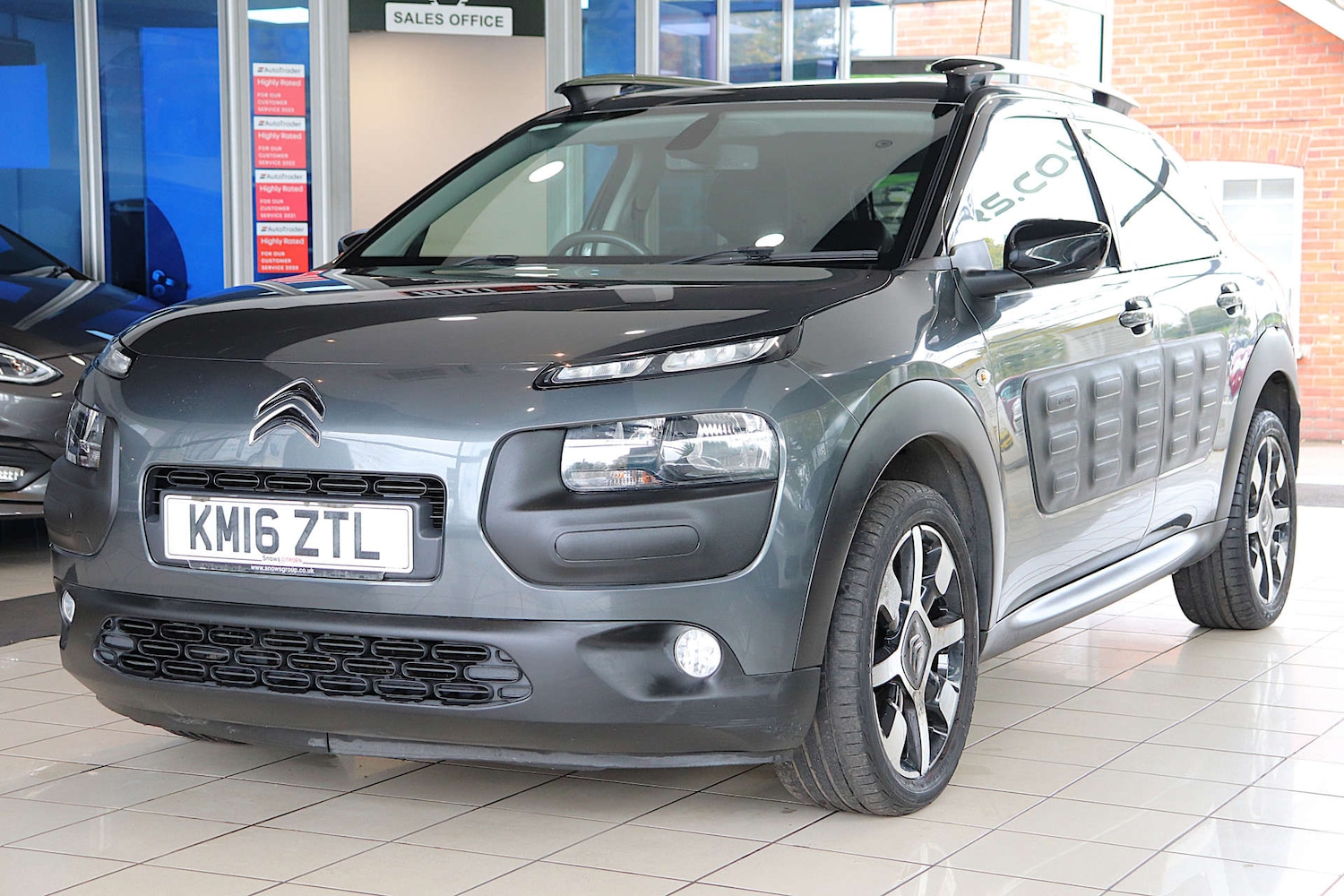 Used Citroen C4 Cactus 2016 for sale - 76289020: Photo 2