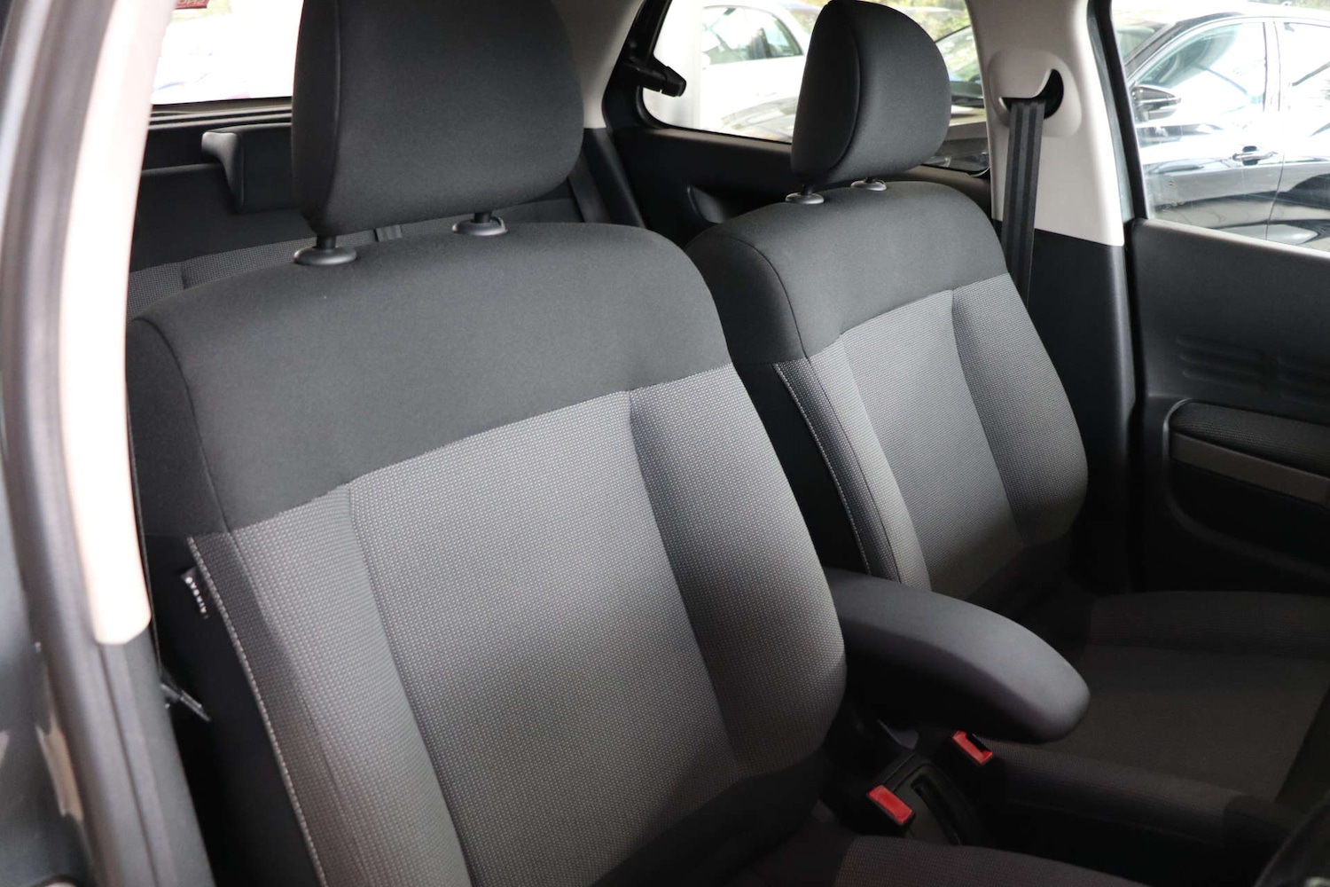 Used Citroen C4 Cactus 2016 for sale - 76289020: Photo 25