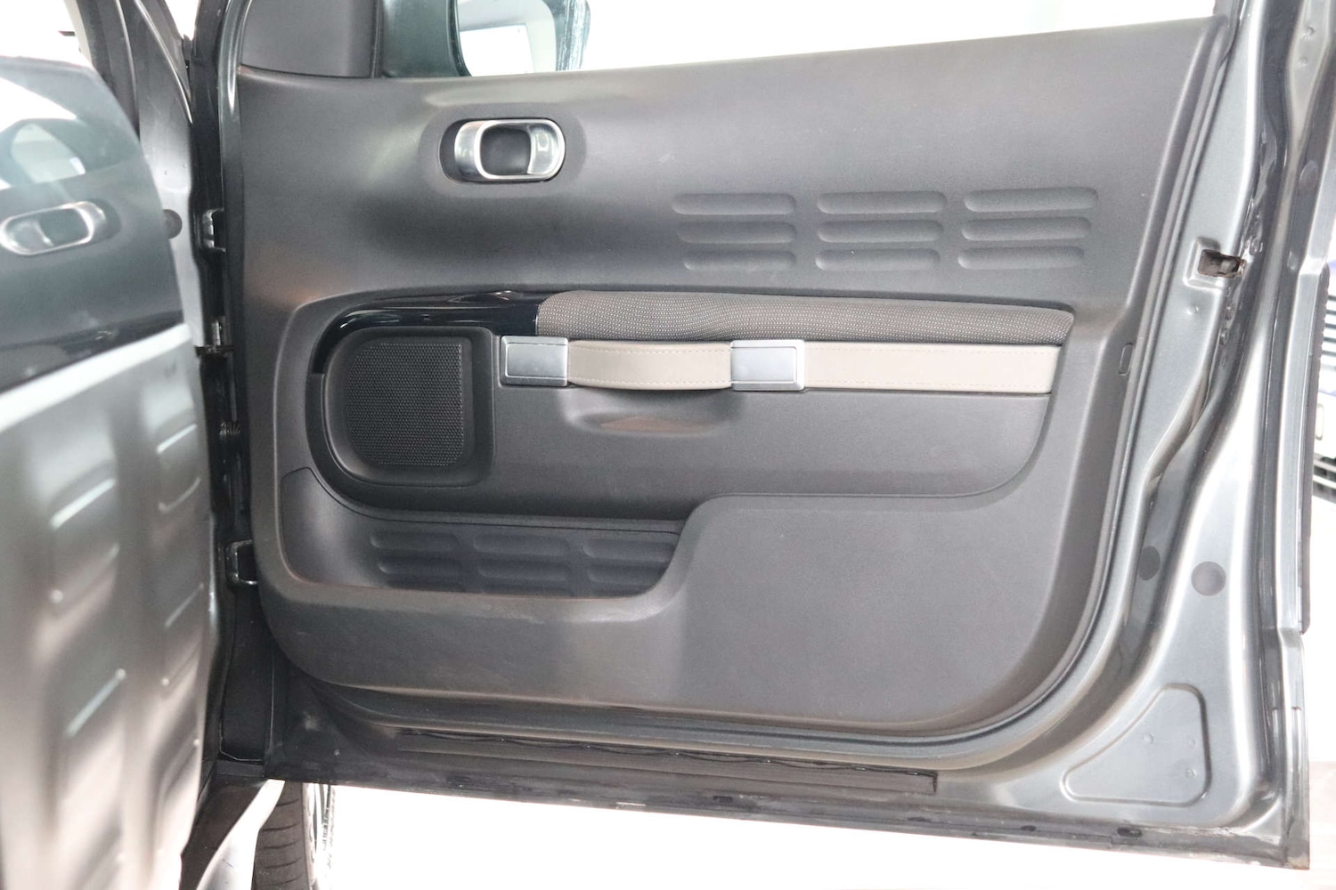 Used Citroen C4 Cactus 2016 for sale - 76289020: Photo 28