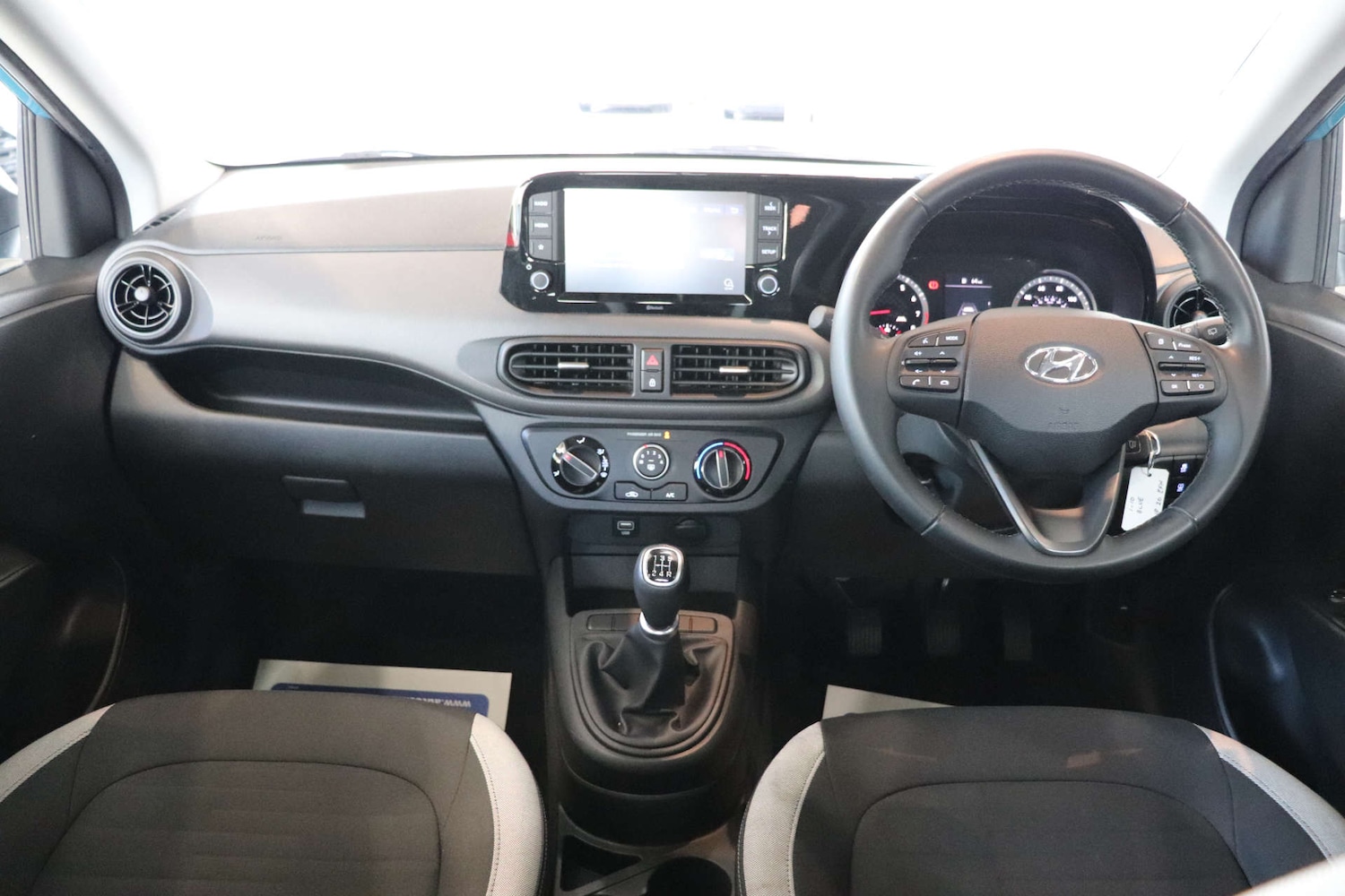 Used Hyundai i10 2020 for sale - 76894475: Photo 3