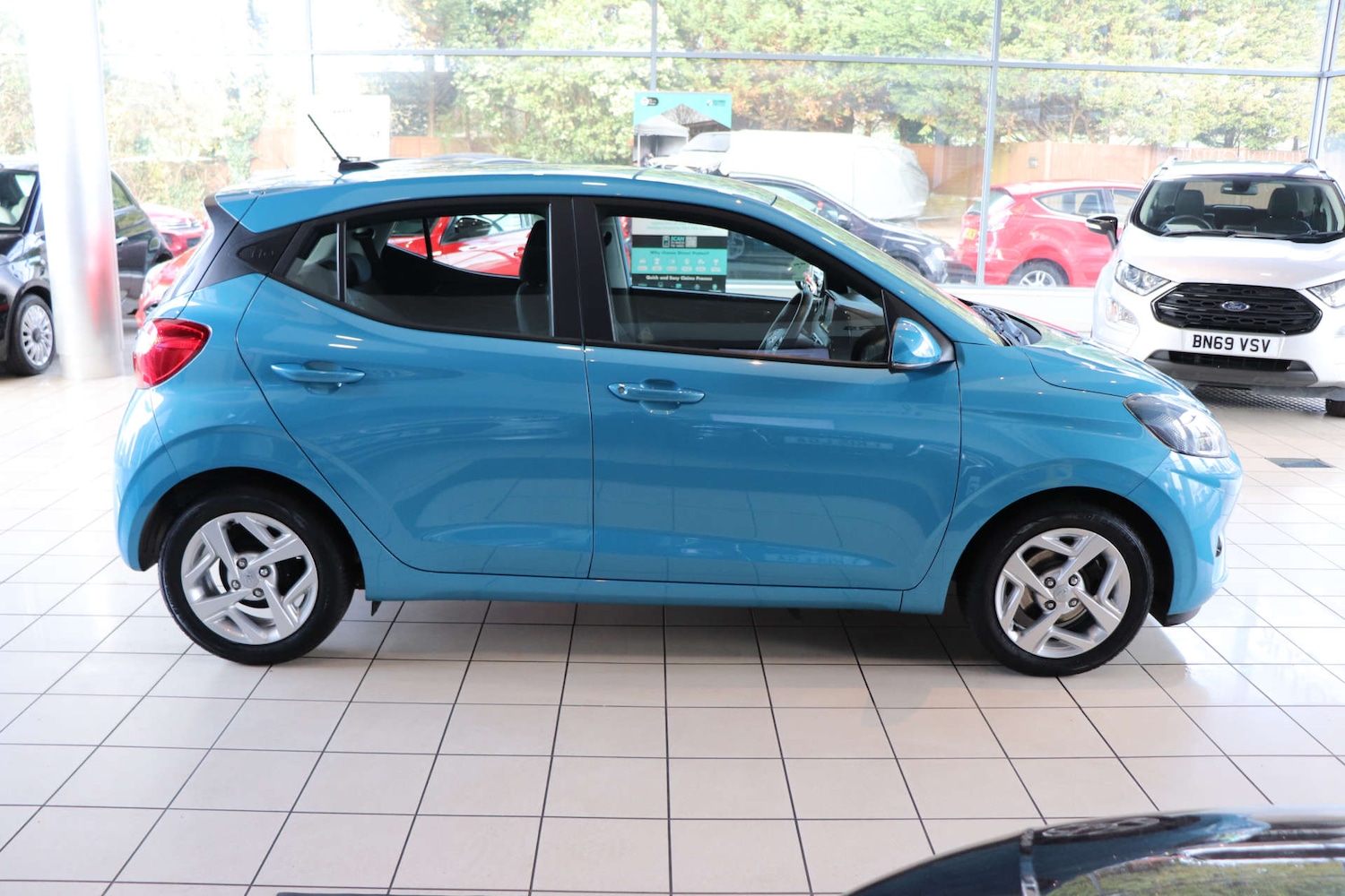 Used Hyundai i10 2020 for sale - 76894475: Photo 9