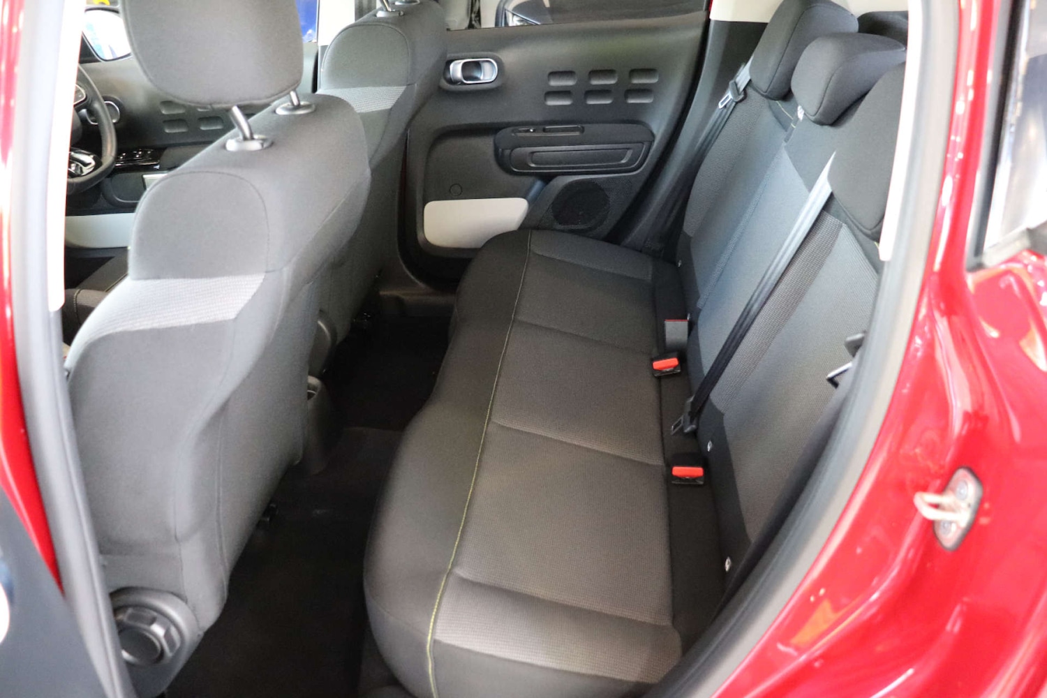 Vehicle 29