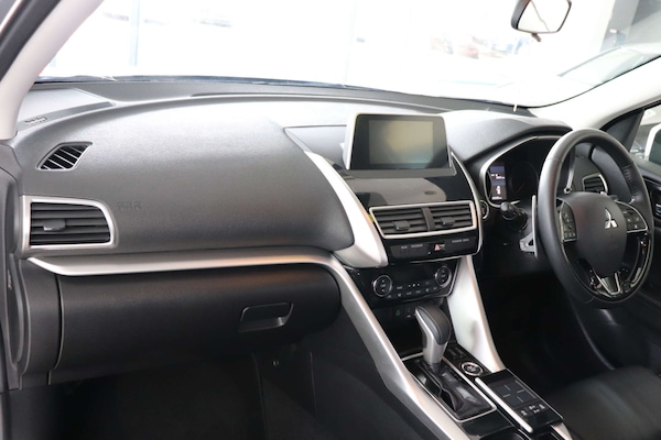 Used Mitsubishi Eclipse Cross 2018 for sale - 74445582: Photo 49