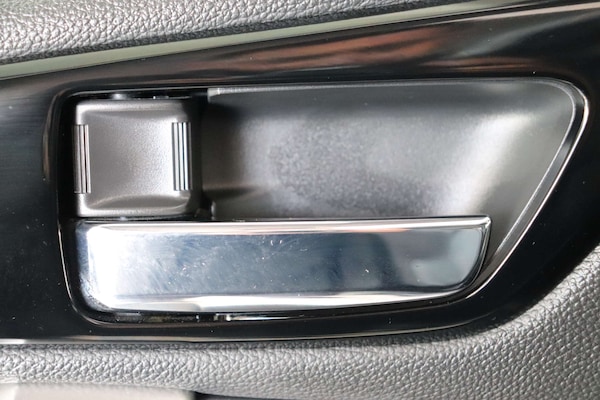 Used Mitsubishi Eclipse Cross 2018 for sale - 74445582: Photo 56