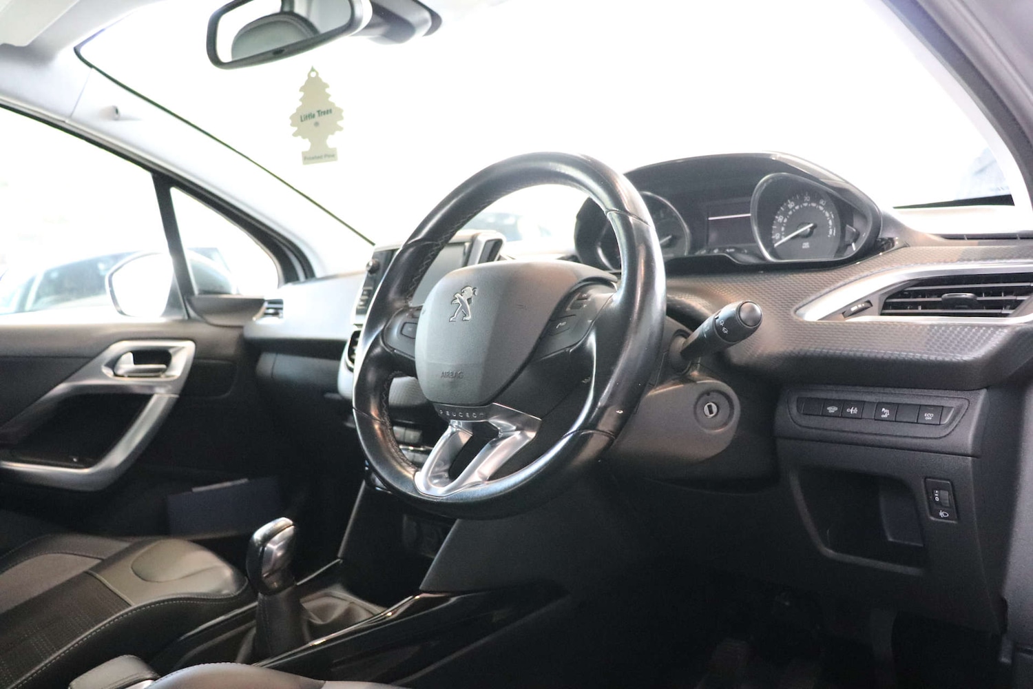 Used Peugeot 2008 2019 for sale - 76595228: Photo 18