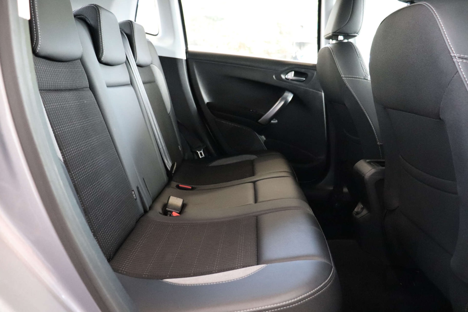 Used Peugeot 2008 2019 for sale - 76595228: Photo 30