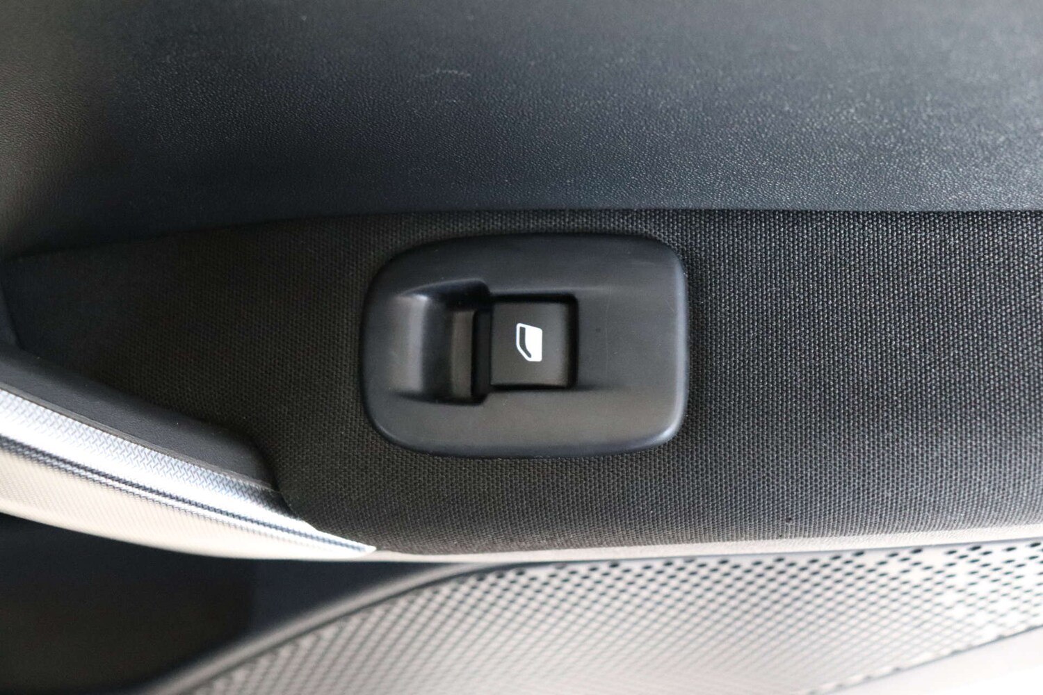 Used Peugeot 2008 2019 for sale - 76595228: Photo 34