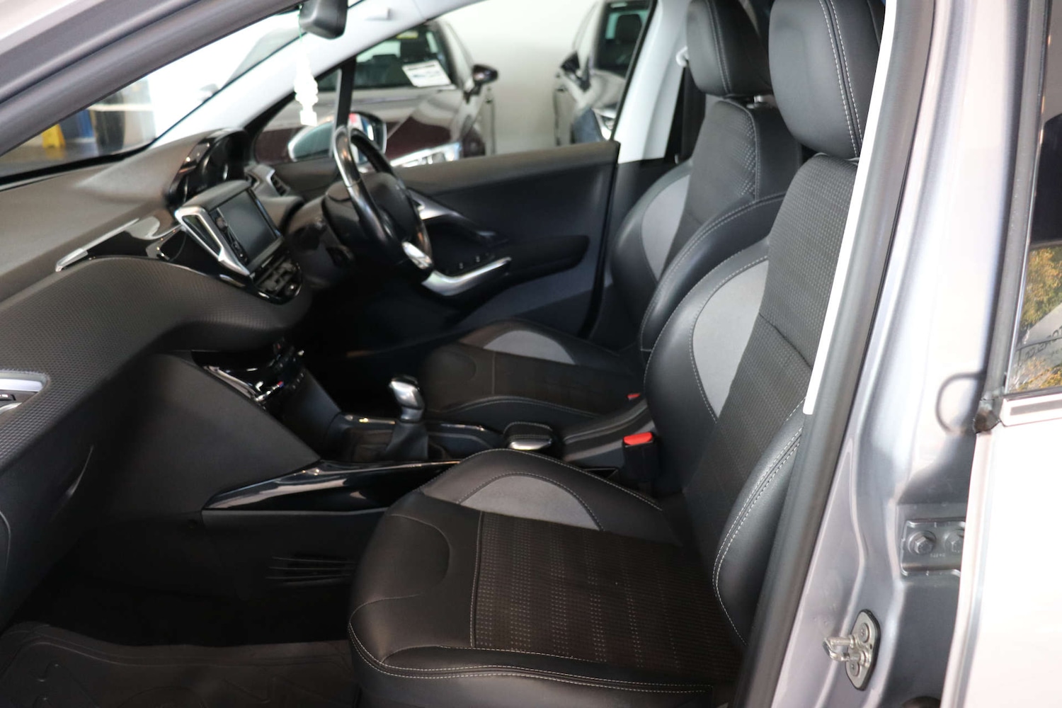 Used Peugeot 2008 2019 for sale - 76595228: Photo 45