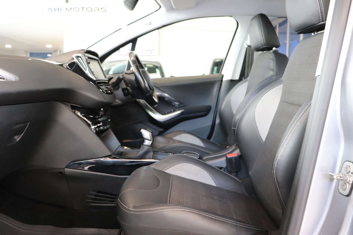 Used Peugeot 2008 2019 for sale - 76595228: Photo 46