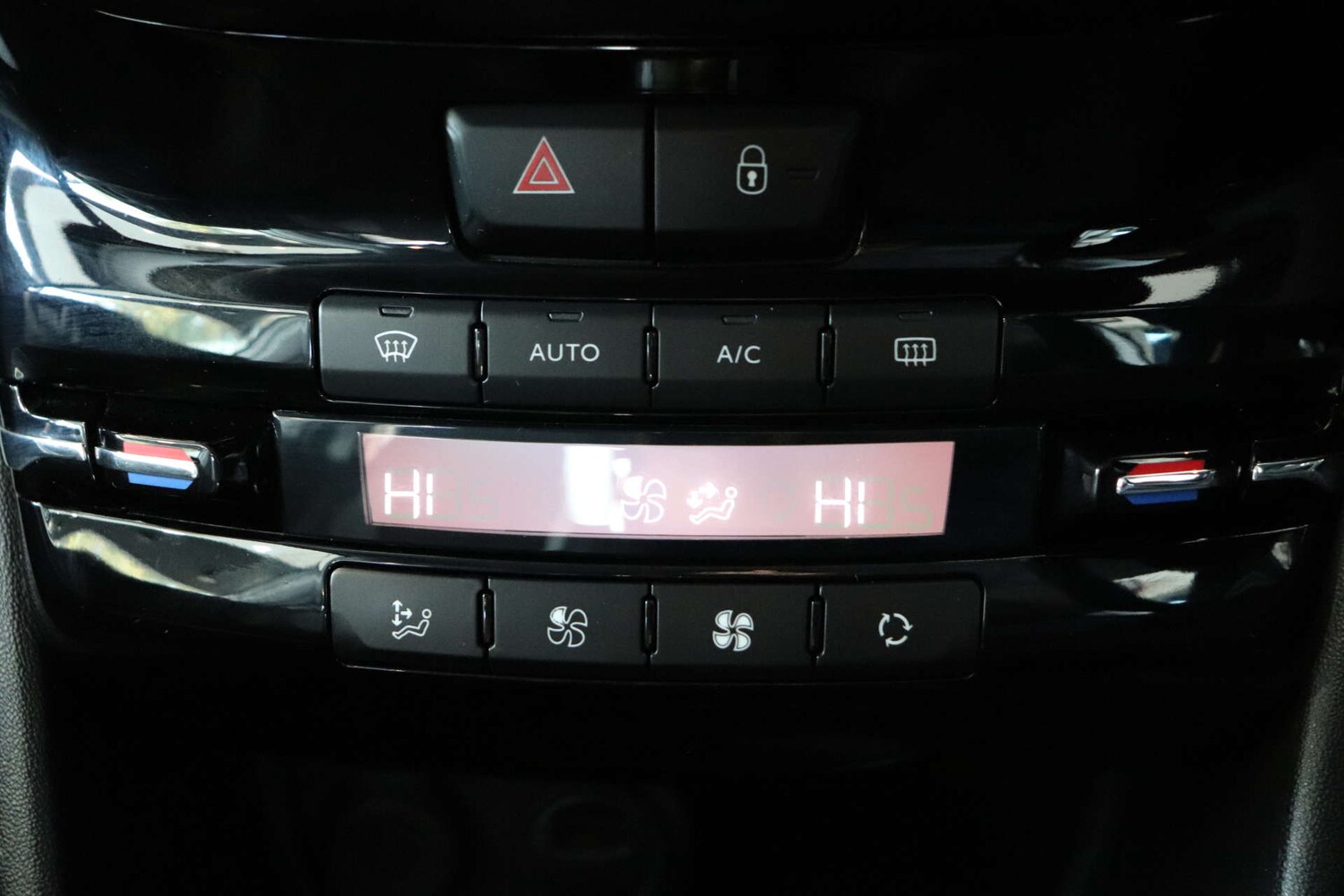 Used Peugeot 2008 2019 for sale - 76595228: Photo 58