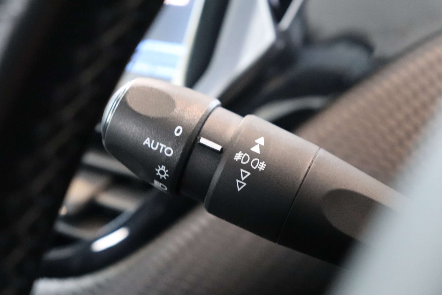 Used Peugeot 2008 2019 for sale - 76595228: Photo 65