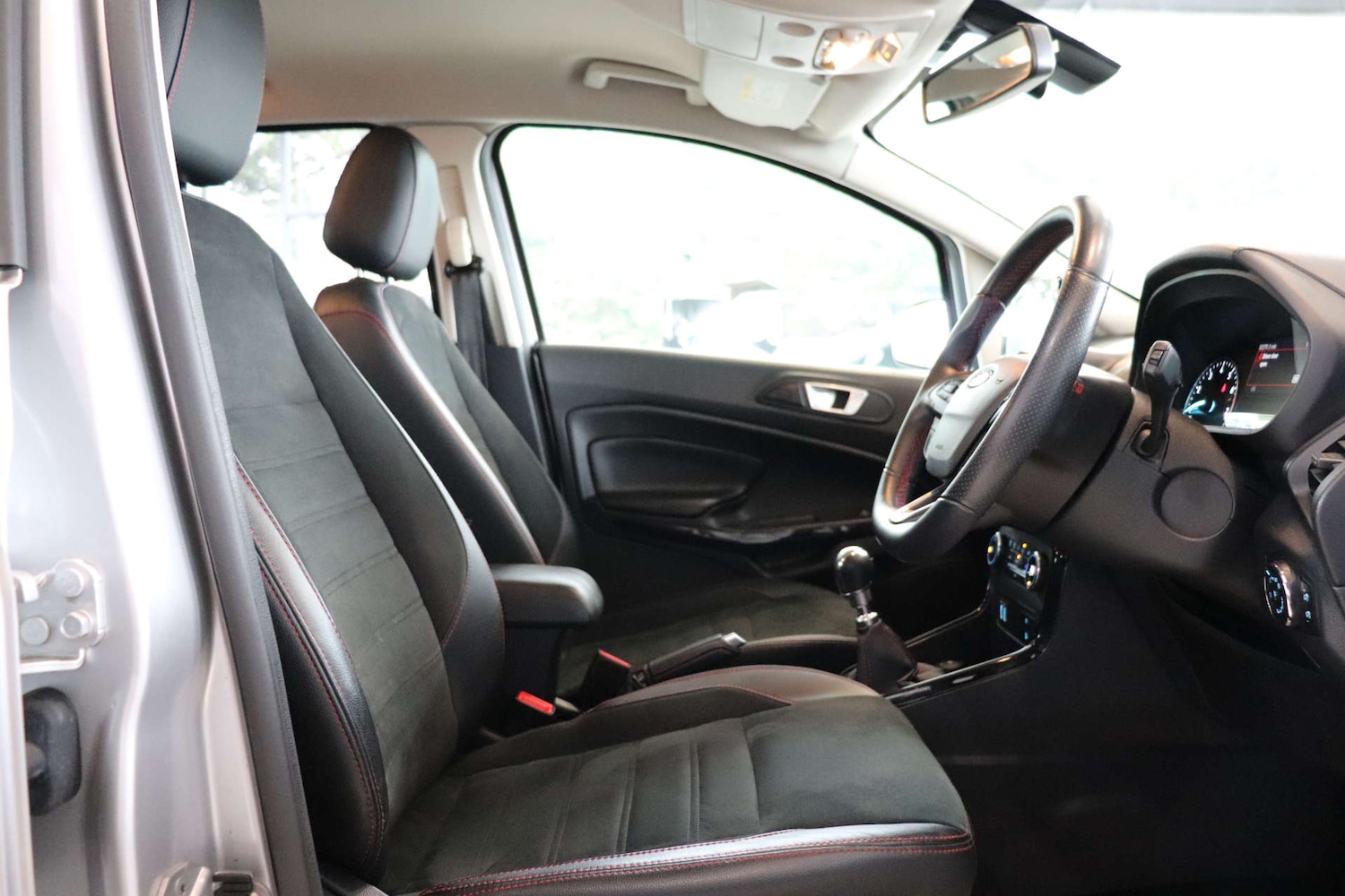 Used Ford Ecosport 2019 for sale - 76600681: Photo 18