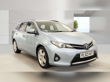 Used Toyota Auris 2013 for sale - 78392523: Photo