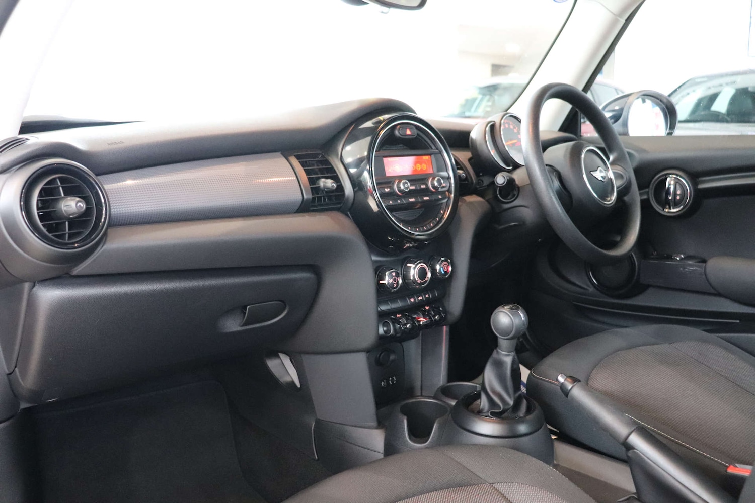 Used MINI Hatch 2016 for sale - 76595822: Photo 4