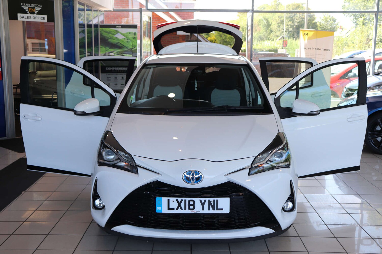 Used Toyota Yaris 2018 for sale - 76089431: Photo 13
