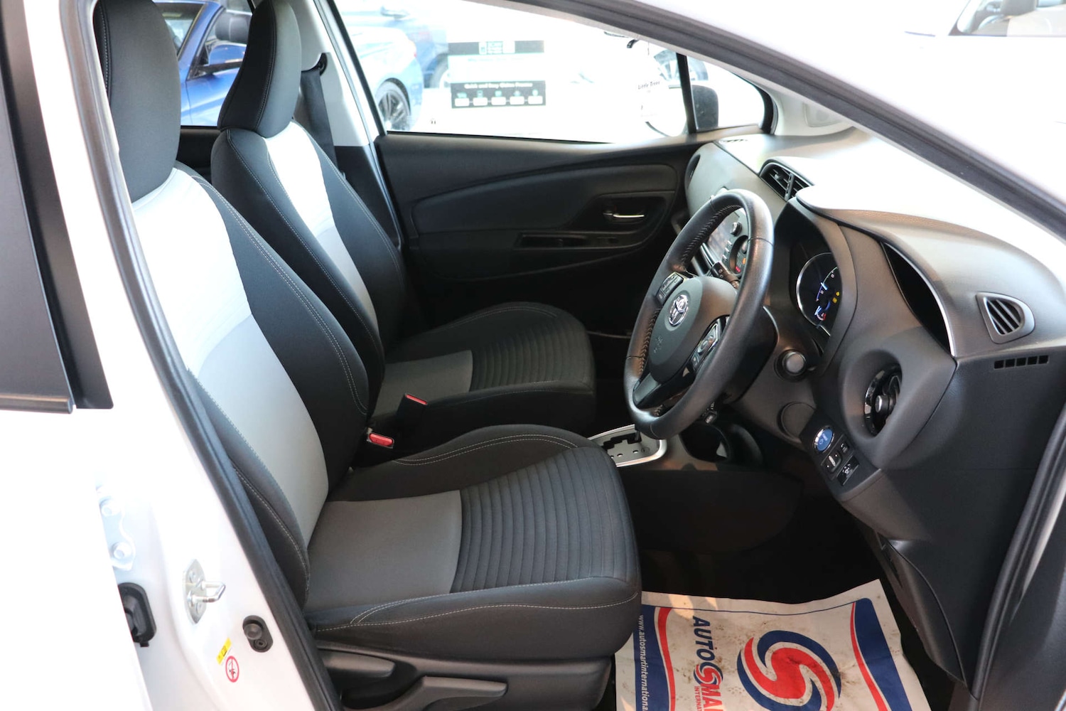Used Toyota Yaris 2018 for sale - 76089431: Photo 18
