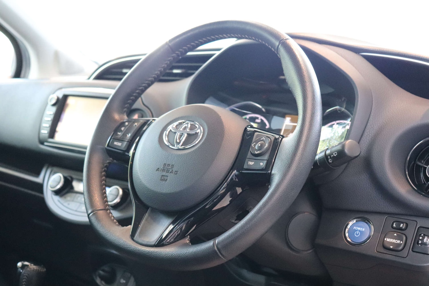 Used Toyota Yaris 2018 for sale - 76089431: Photo 21