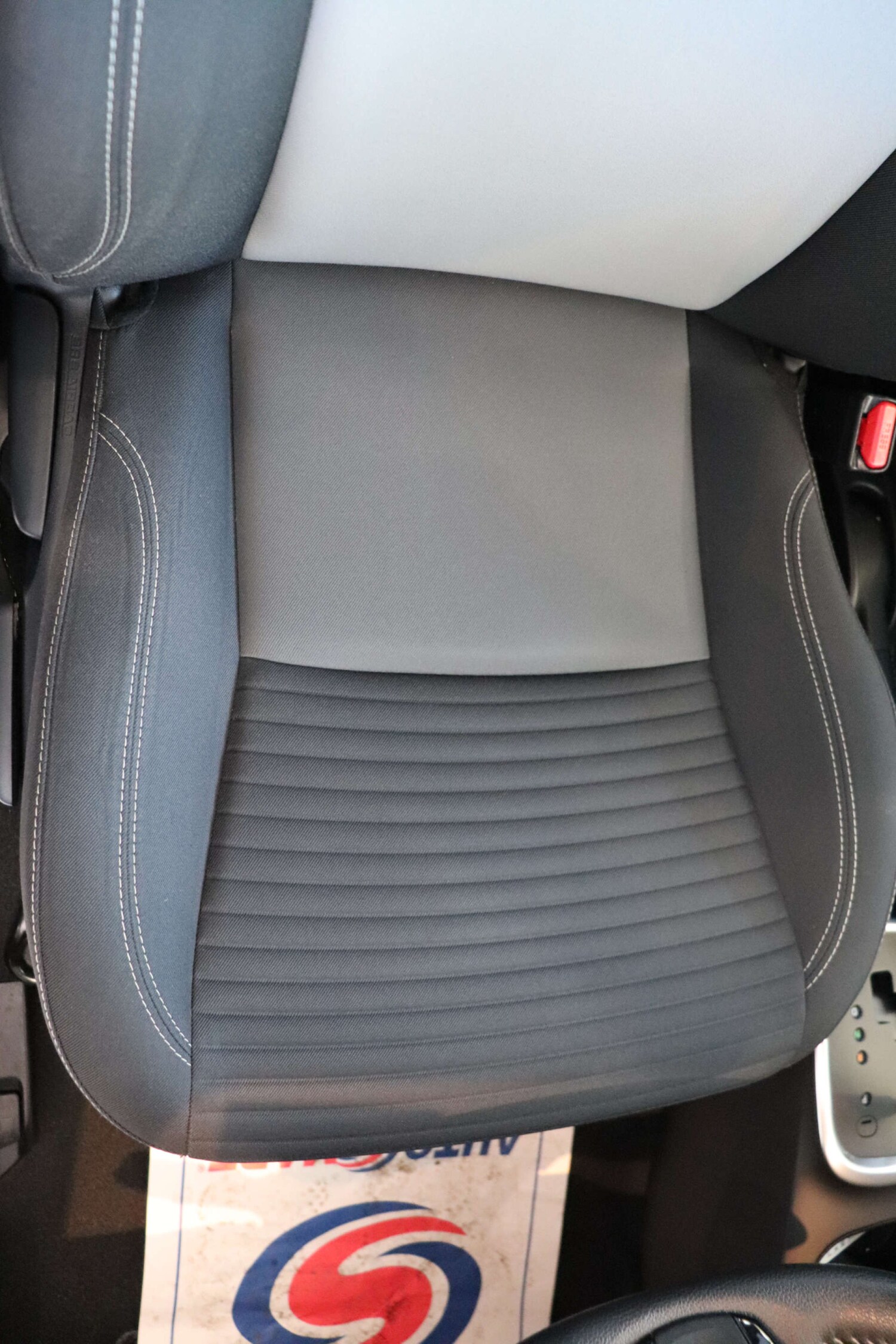 Used Toyota Yaris 2018 for sale - 76089431: Photo 22