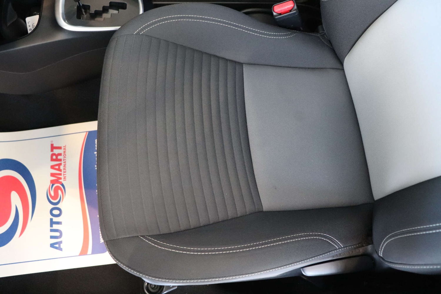 Used Toyota Yaris 2018 for sale - 76089431: Photo 38