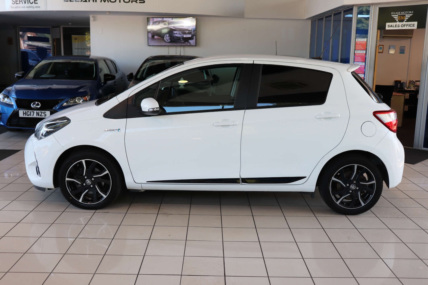 Used Toyota Yaris 2018 for sale - 76089431: Photo 5