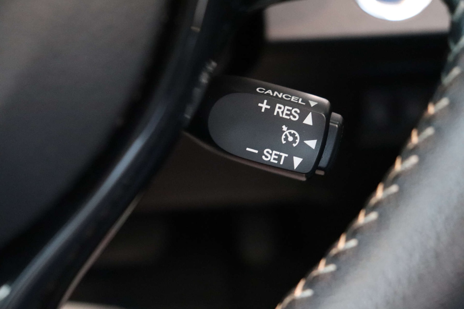 Used Toyota Yaris 2018 for sale - 76089431: Photo 51