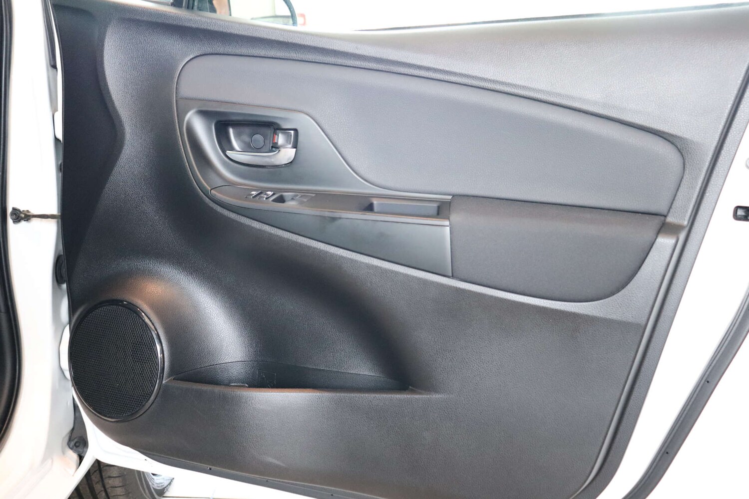 Used Toyota Yaris 2018 for sale - 76089431: Photo 57