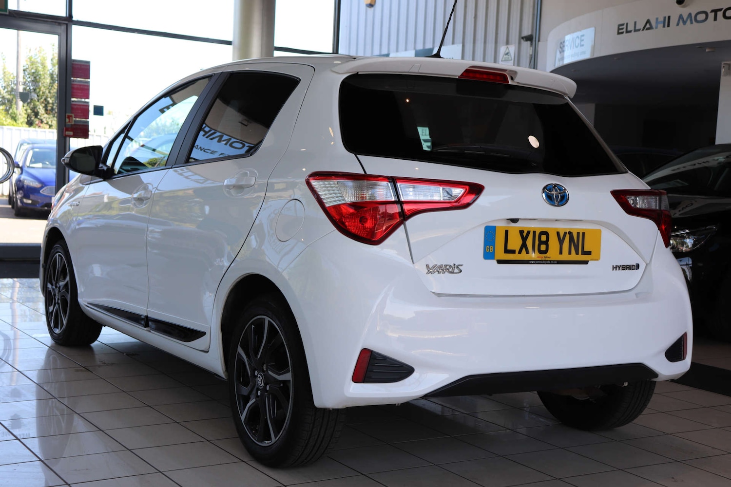 Used Toyota Yaris 2018 for sale - 76089431: Photo 6