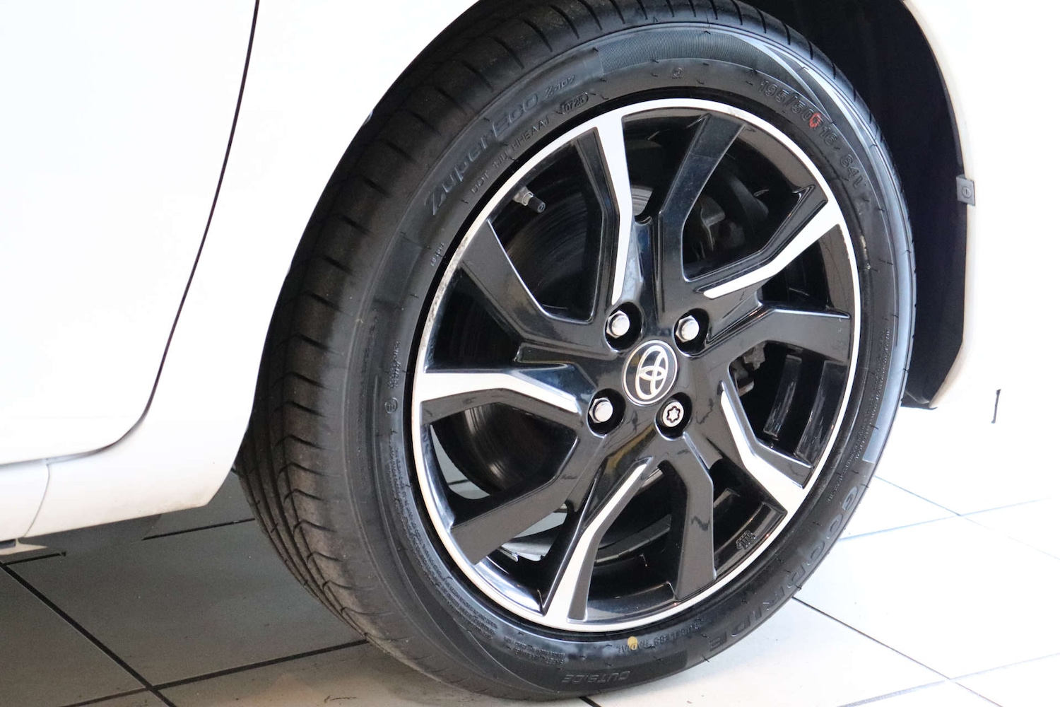 Used Toyota Yaris 2018 for sale - 76089431: Photo 87