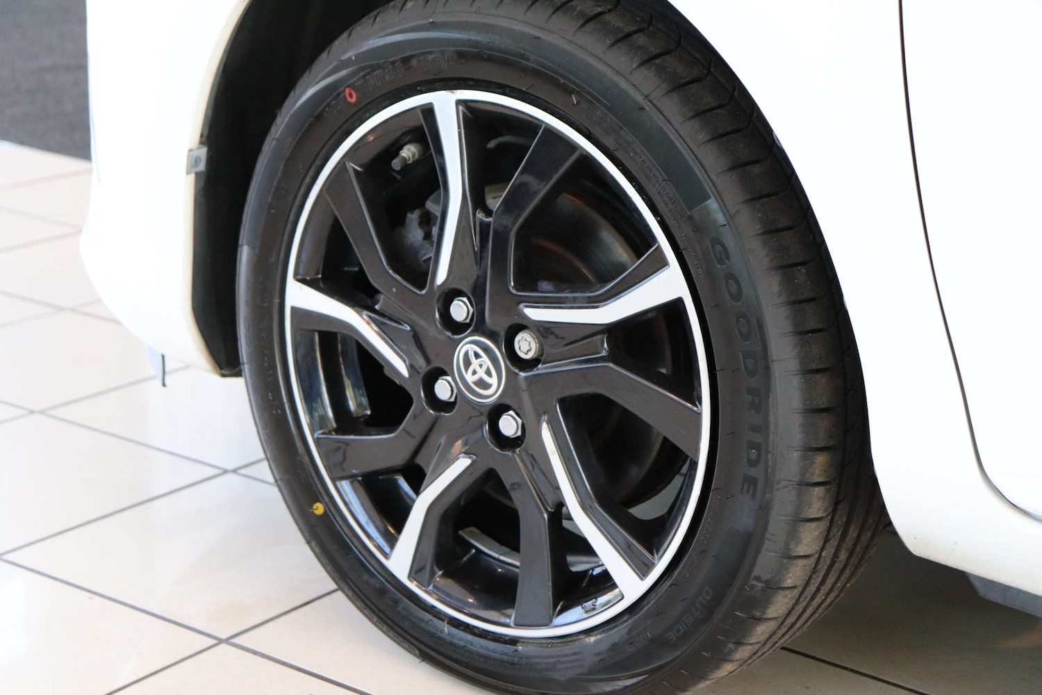 Used Toyota Yaris 2018 for sale - 76089431: Photo 89