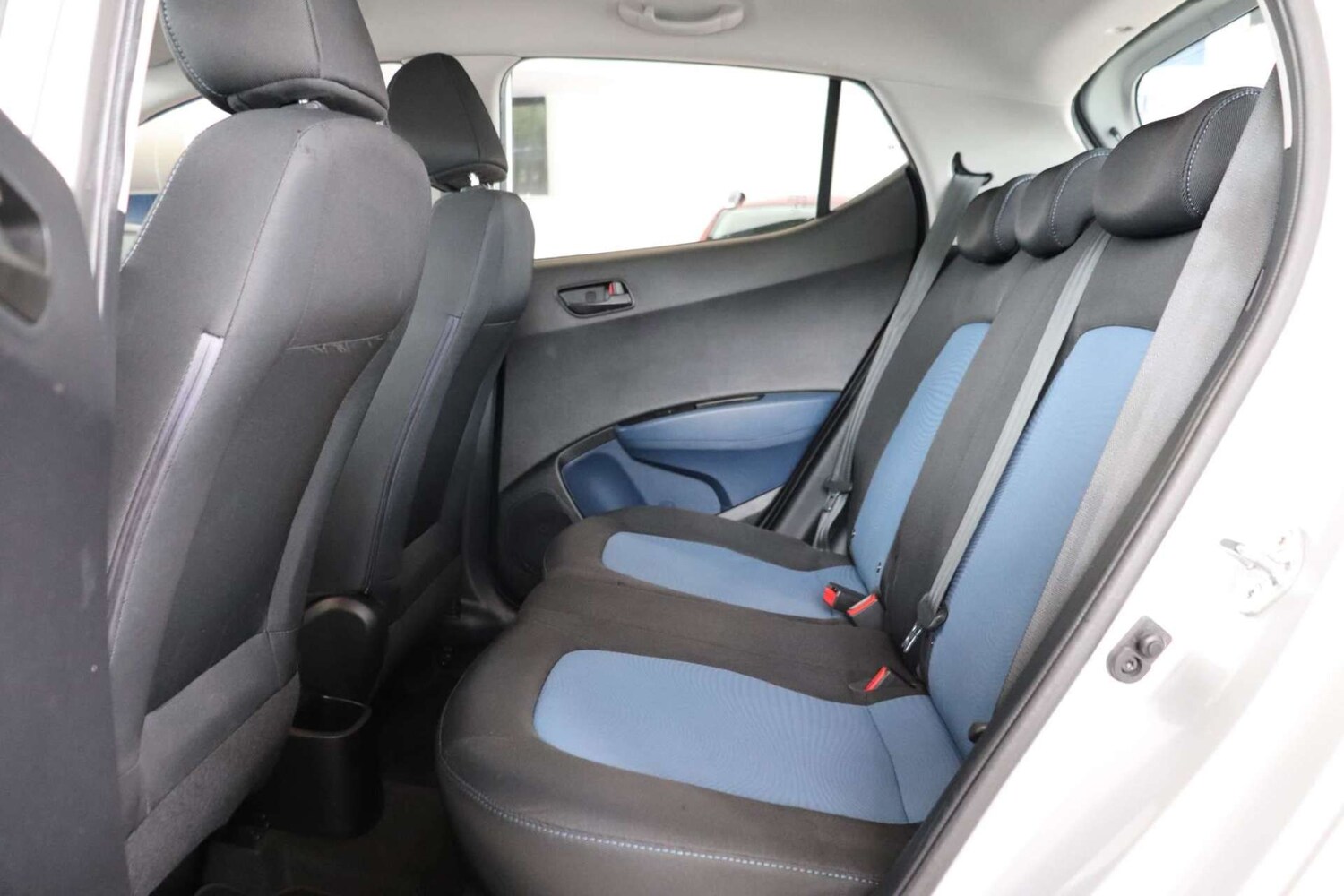 Vehicle 29
