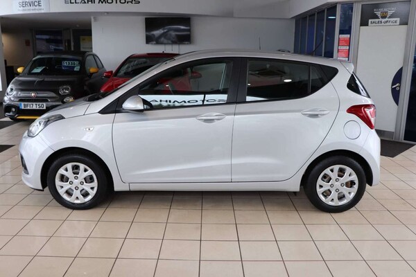 Used Hyundai i10 2015 for sale - 72270386: Photo 5