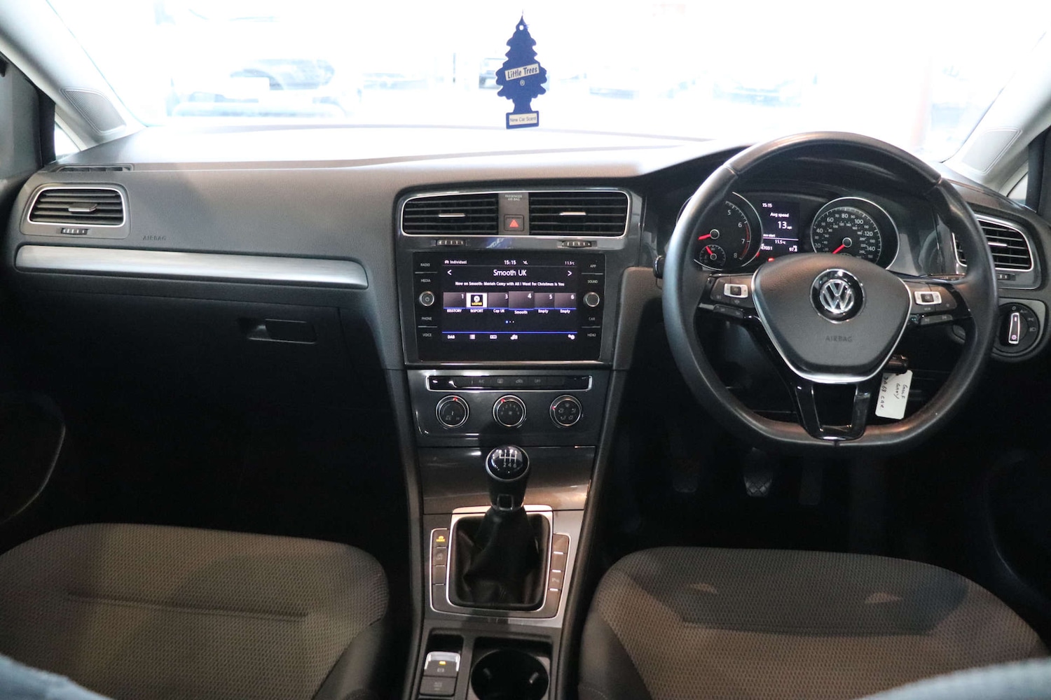 Used Volkswagen Golf 2018 for sale - 76969230: Photo 3