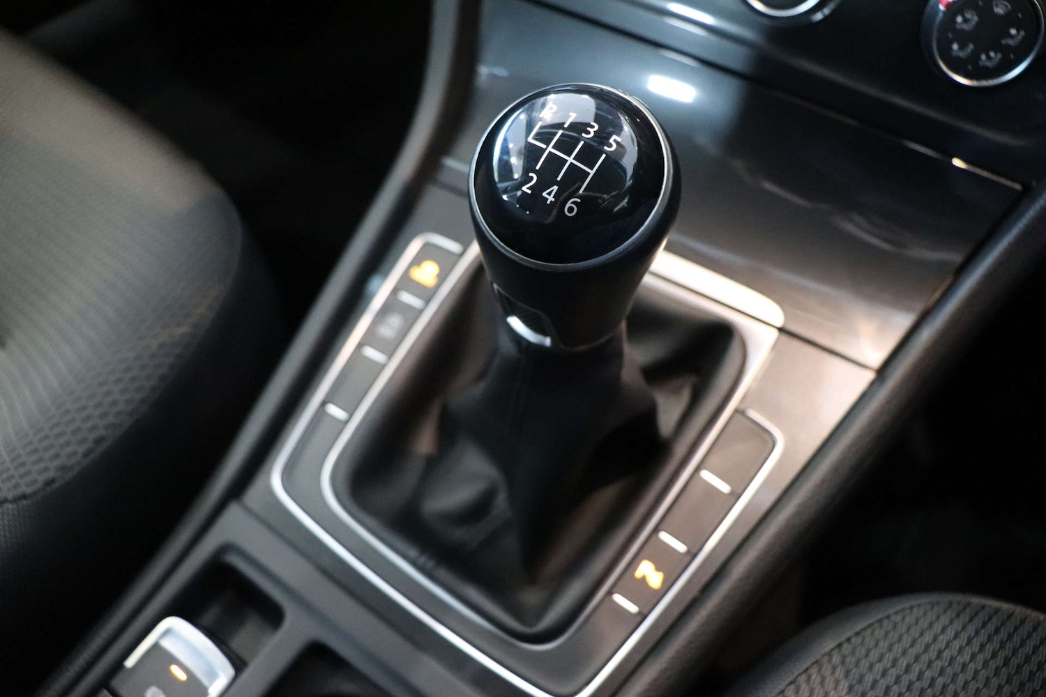 Used Volkswagen Golf 2018 for sale - 76969230: Photo 45