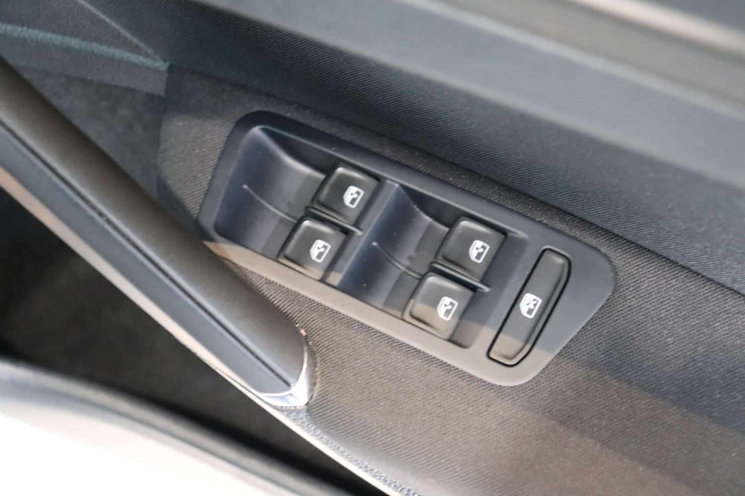 Used Volkswagen Golf 2018 for sale - 76969230: Photo 57