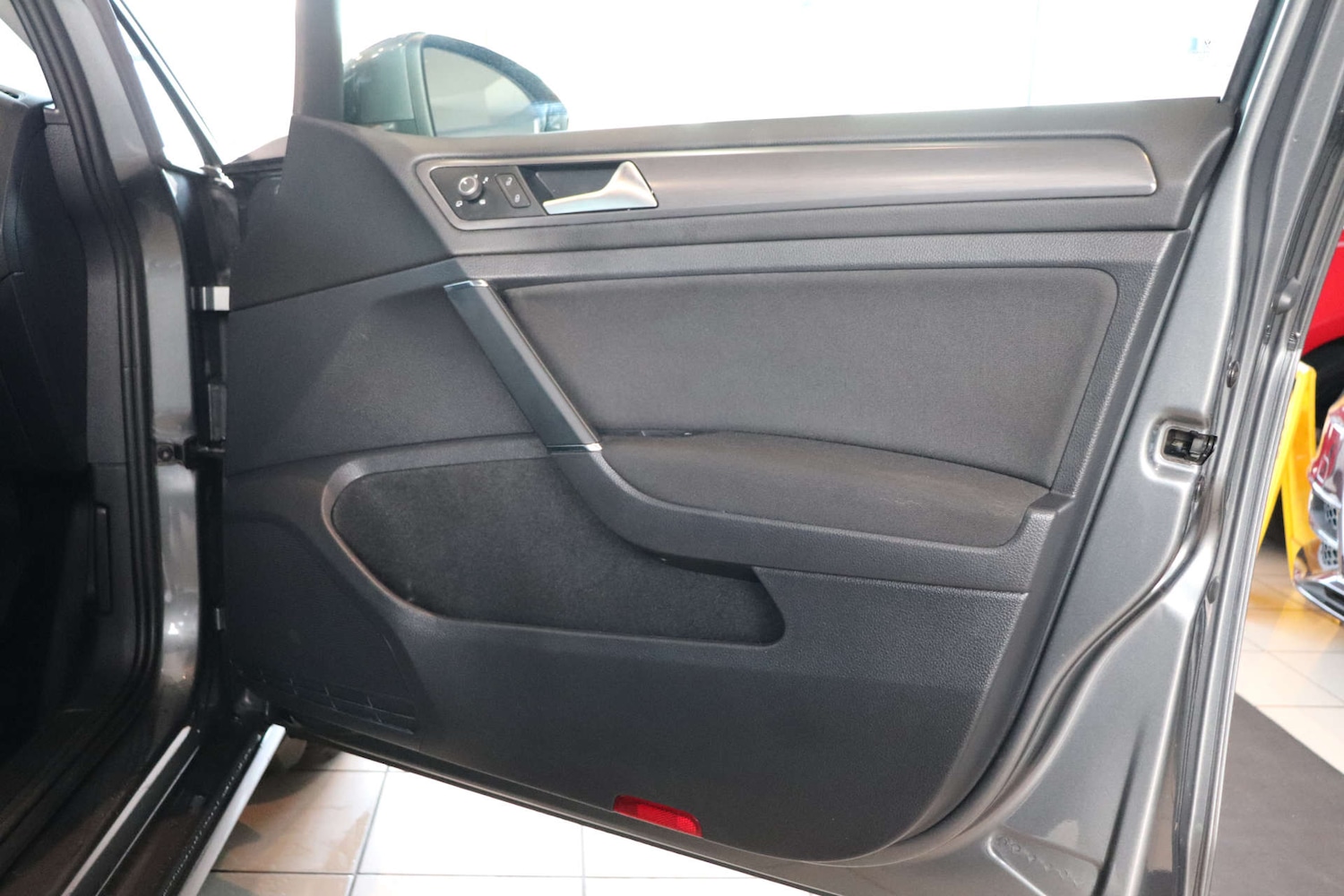 Used Volkswagen Golf 2018 for sale - 76969230: Photo 58