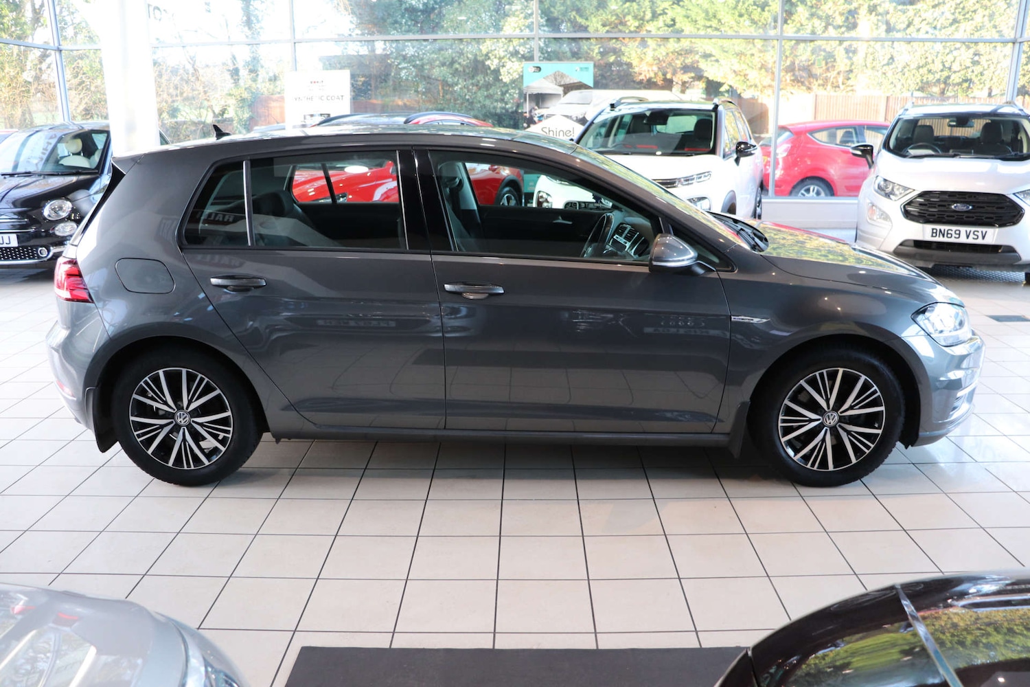 Used Volkswagen Golf 2018 for sale - 76969230: Photo 9