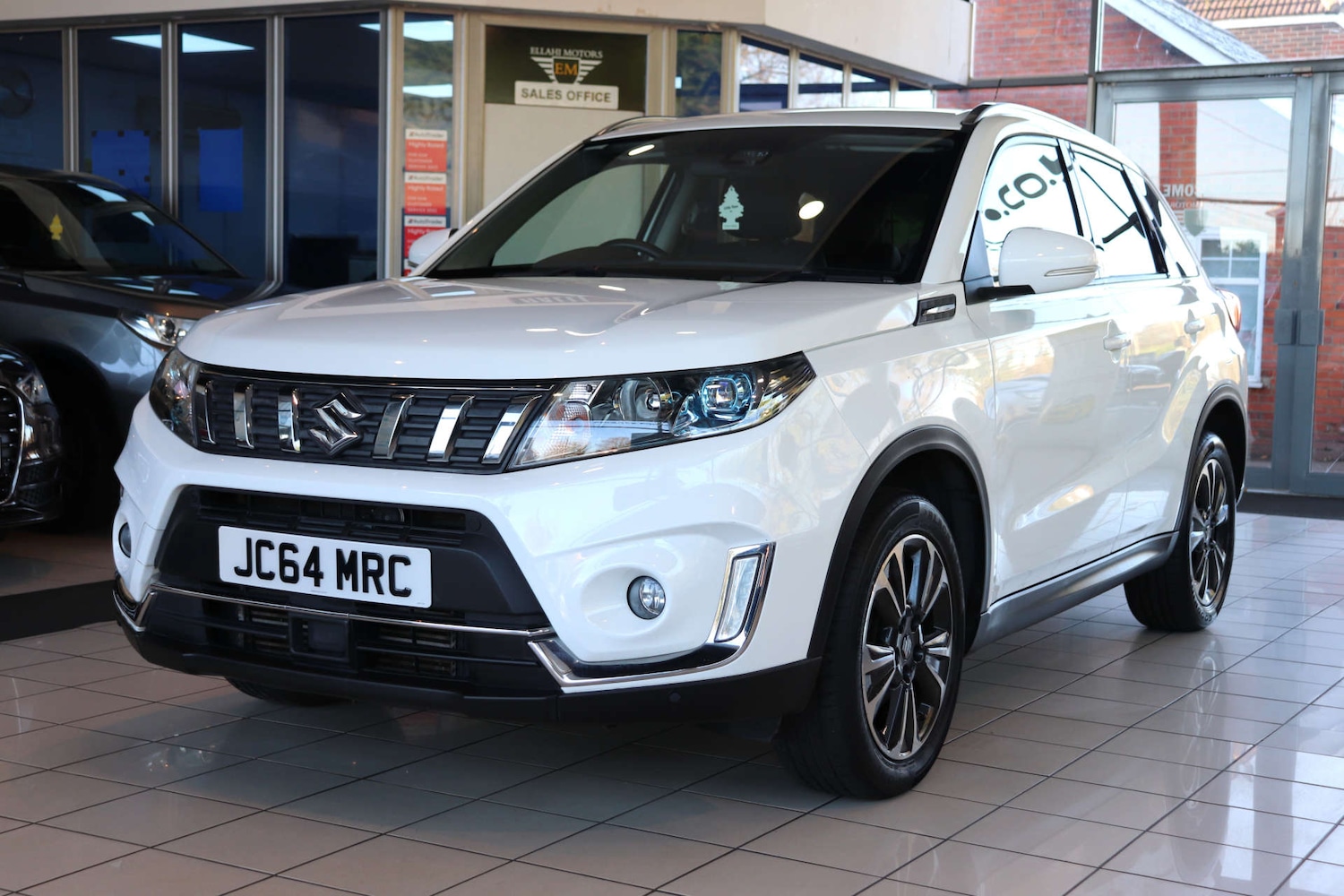 Used Suzuki Vitara 2019 for sale - 76651427: Photo 2