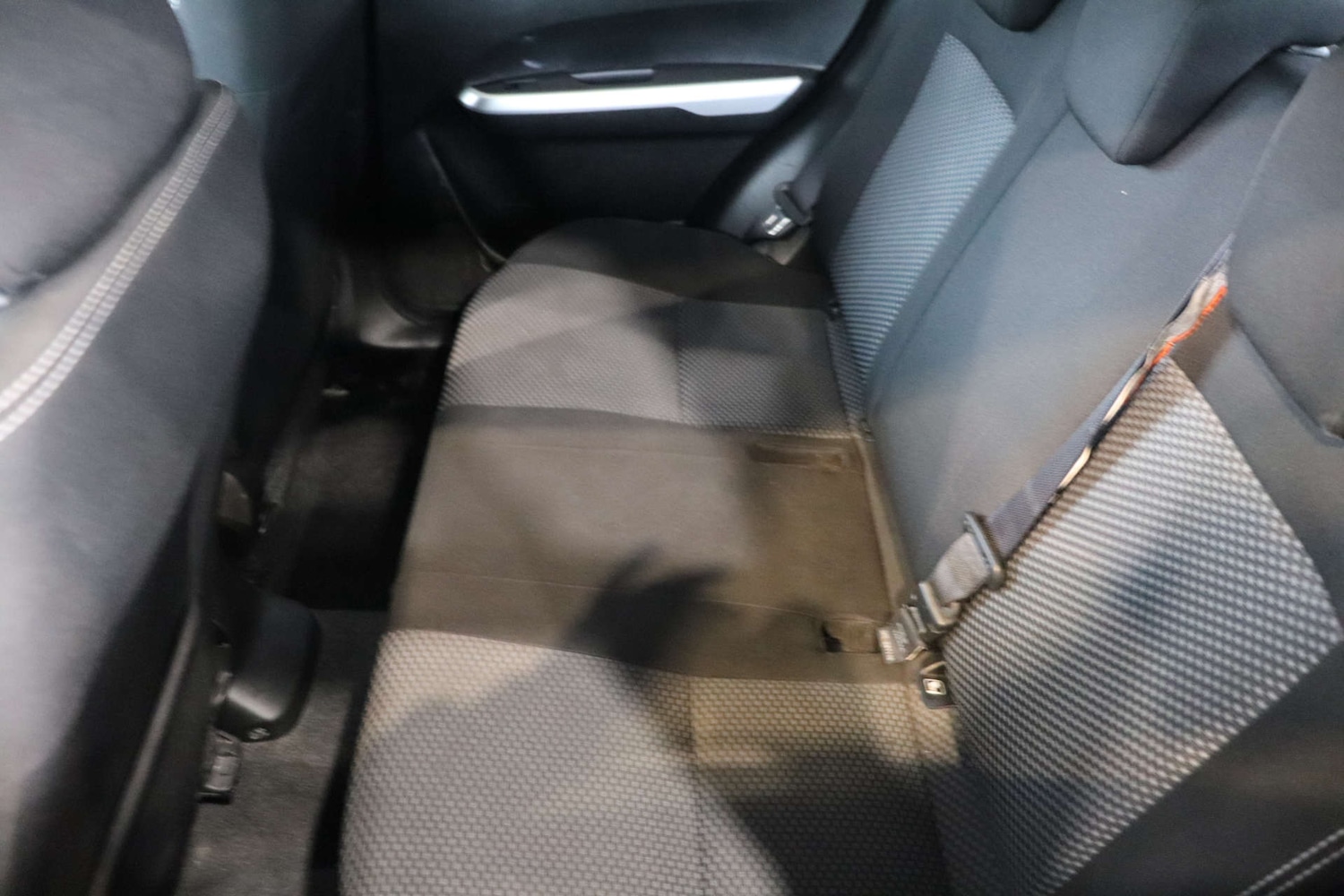 Used Suzuki Vitara 2016 for sale - 77022669: Photo 28