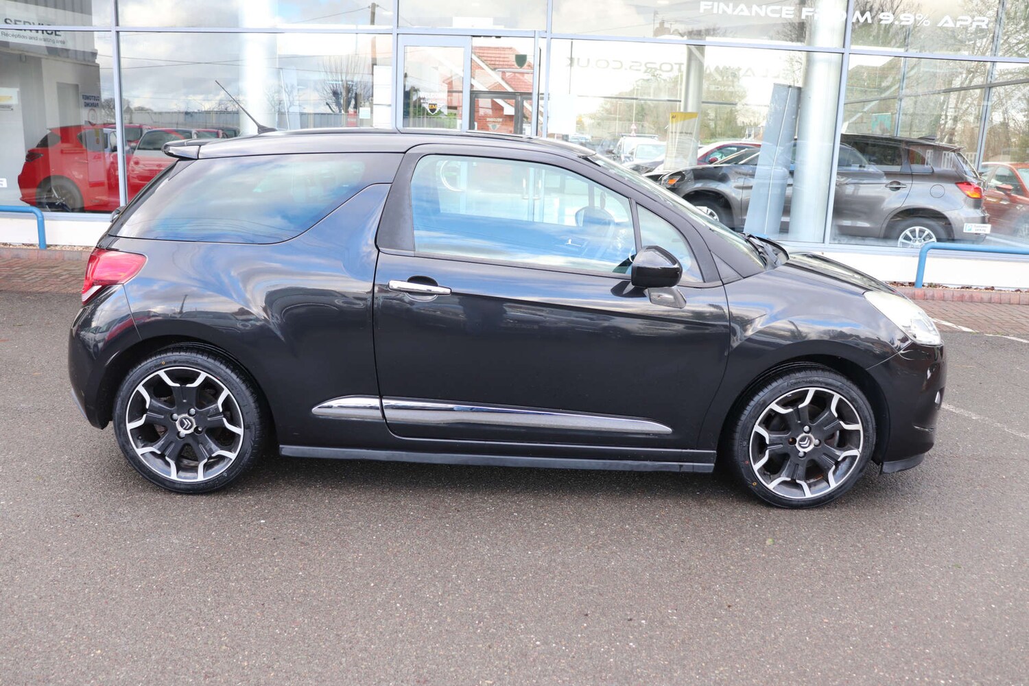 Used Citroen DS3 2010 for sale - 77446365: Photo 9
