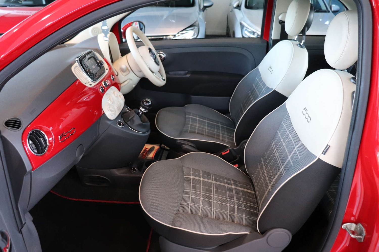 Used Fiat 500 2016 for sale - 77125160: Photo 30