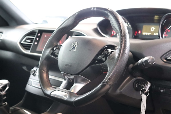 Used Peugeot 308 2019 for sale - 75683804: Photo 21