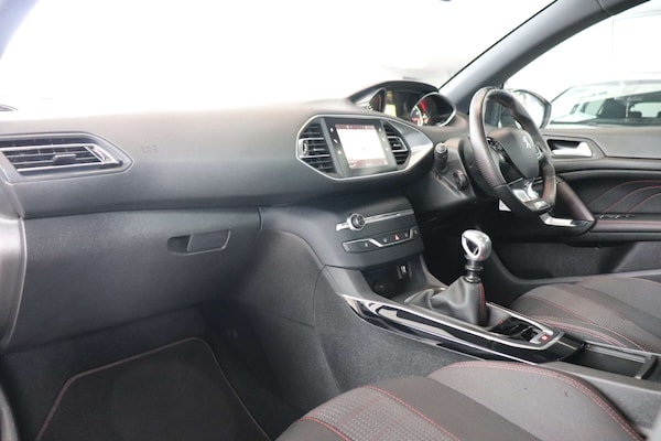 Used Peugeot 308 2019 for sale - 75683804: Photo 4