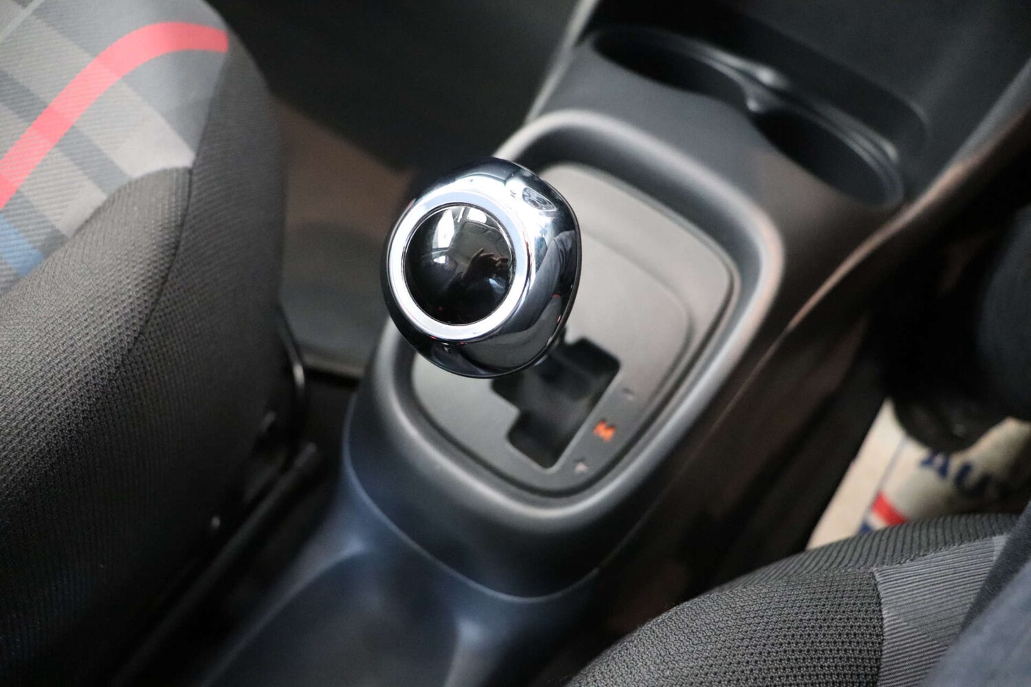 Used Peugeot 108 2015 for sale - 76601024: Photo 44