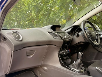 Used Ford Fiesta 2017 for sale - 78700796: Photo